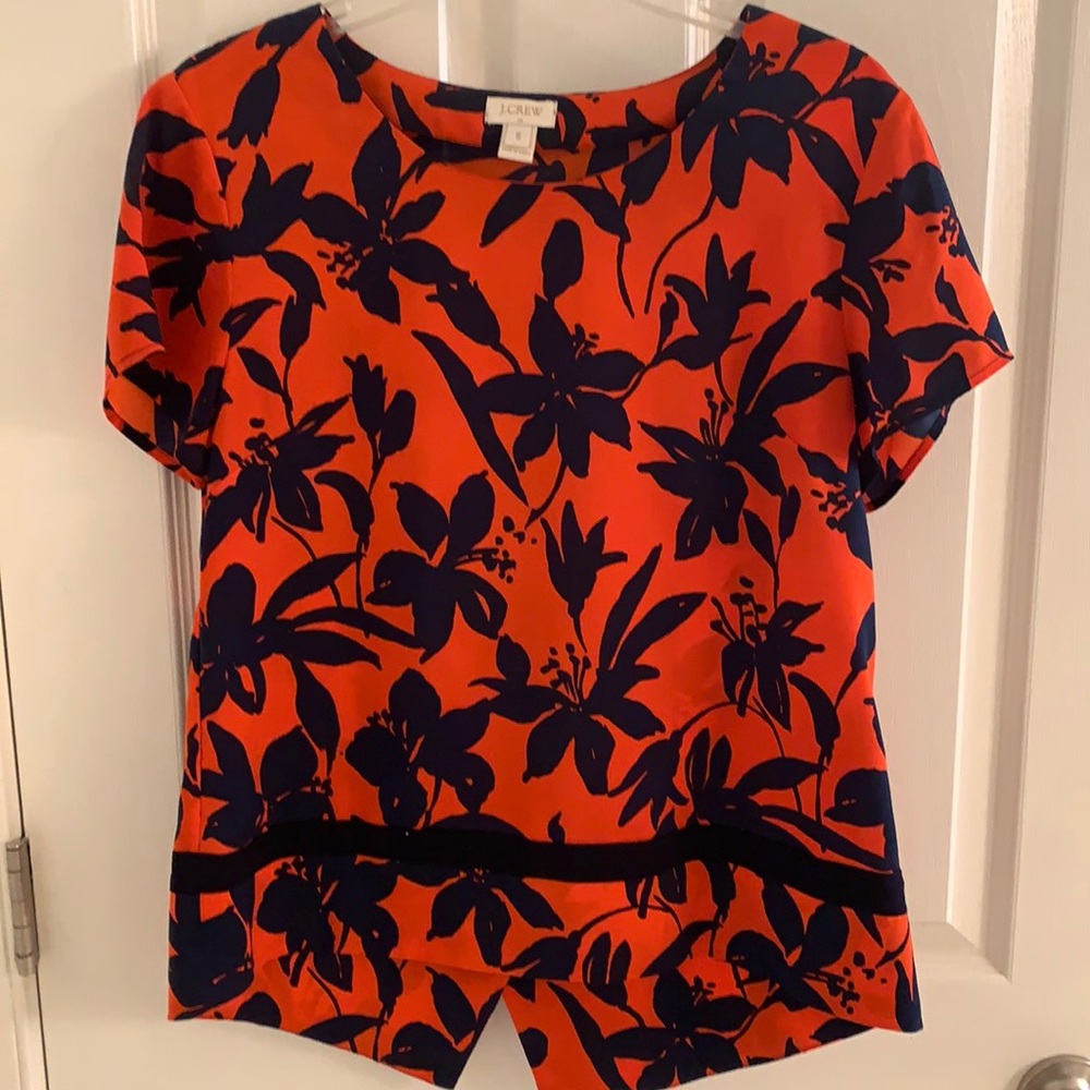 Slightly high/low blouse